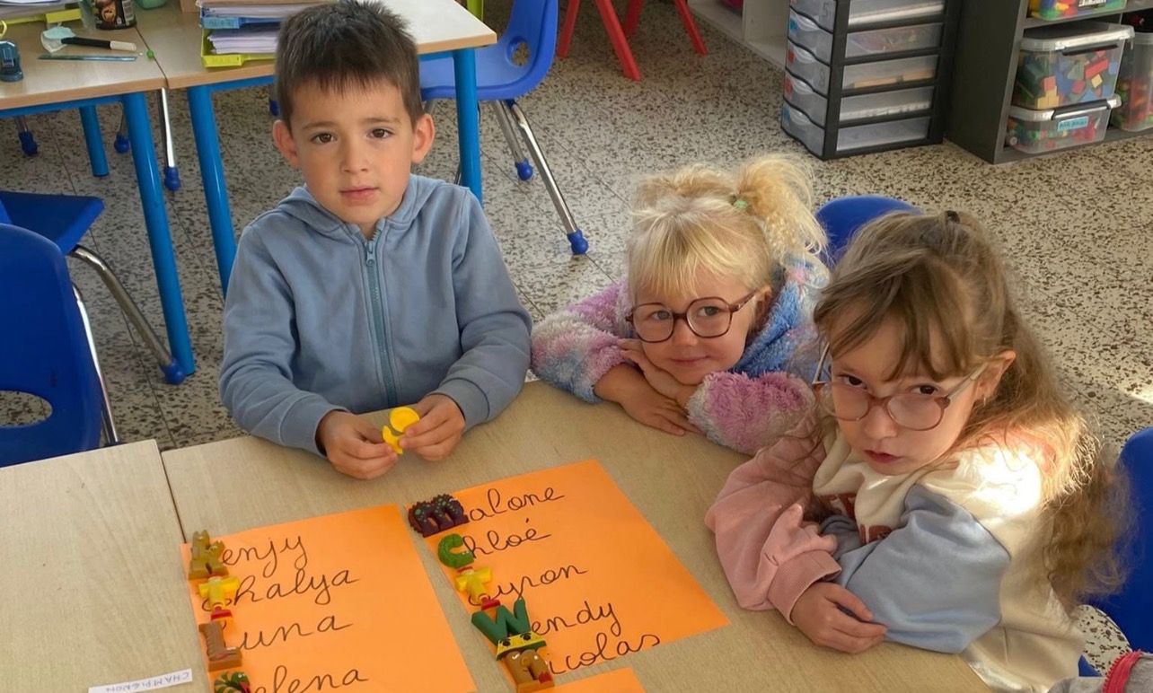 Autour du film des alphas Autour du film des alphas