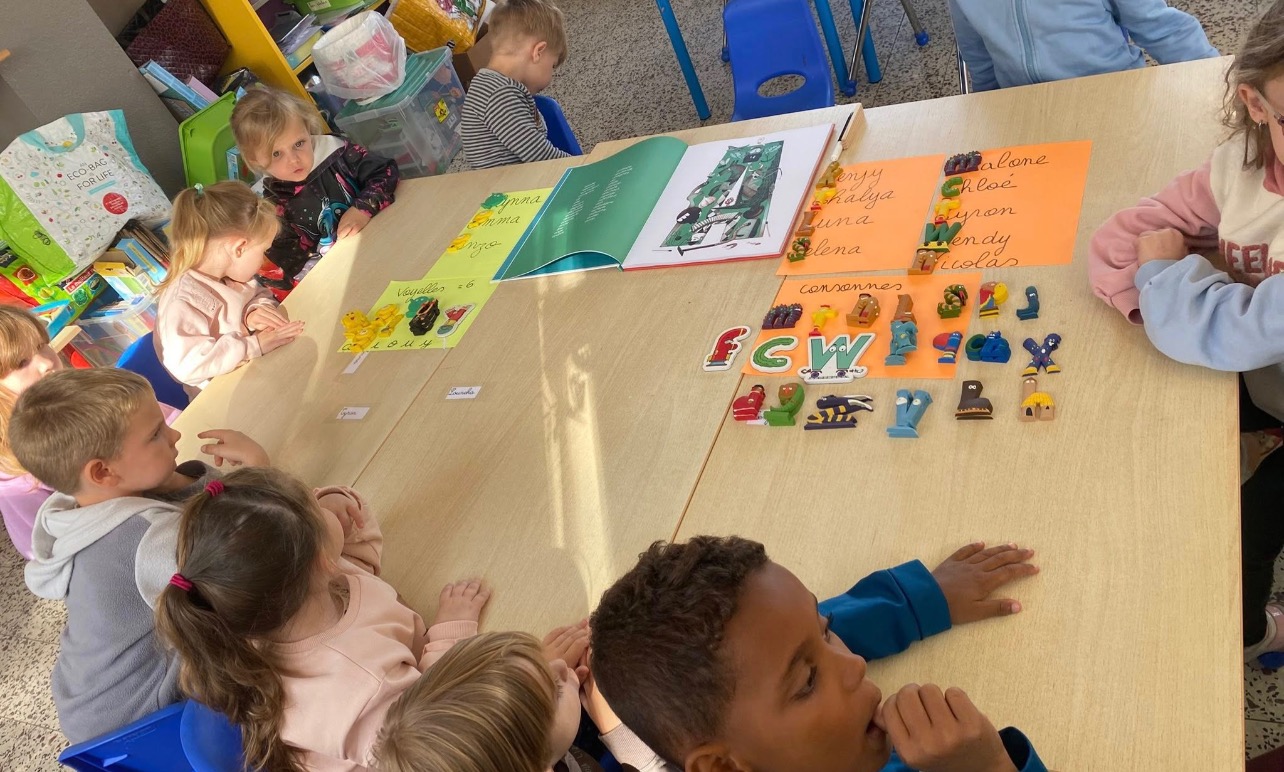 Autour du film des alphas Autour du film des alphas