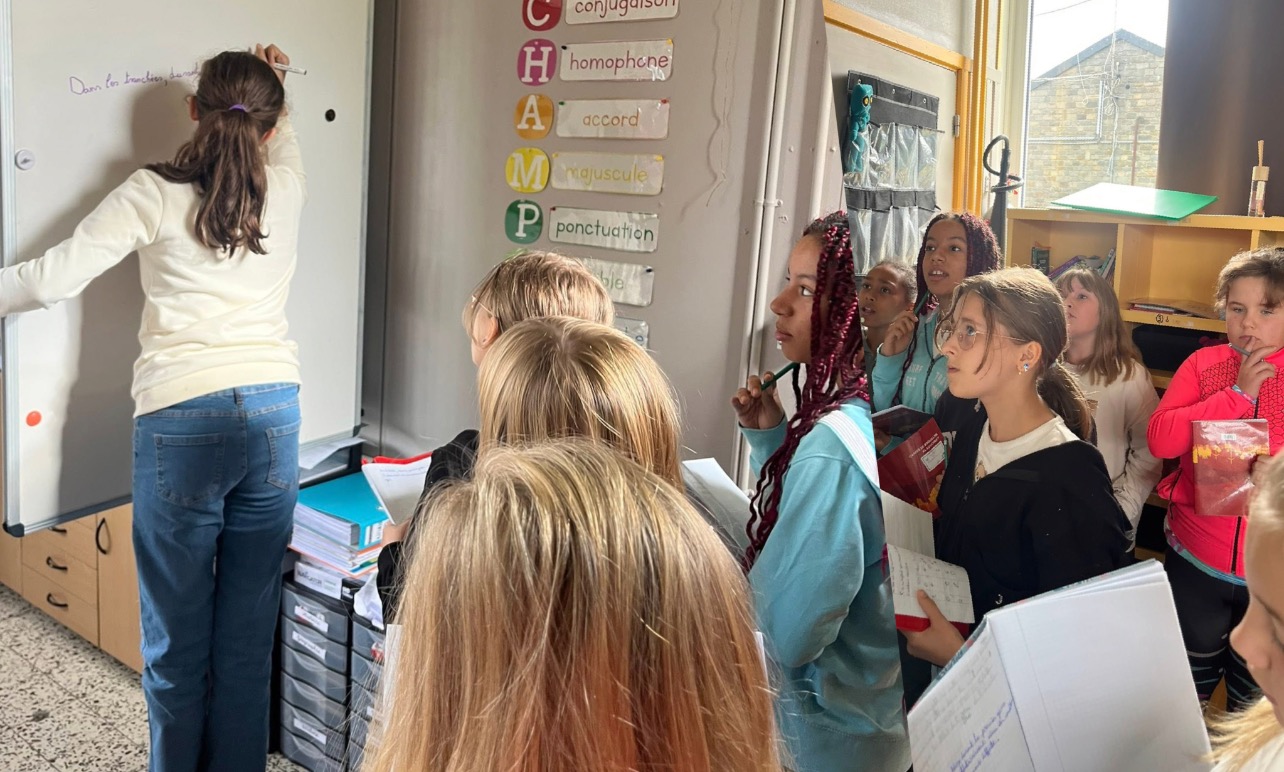 Les dictées coopératives pour apprendre et progresser ensemble ! Les dictées coopératives pour apprendre et progresser ensemble !